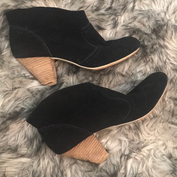 Steve Madden booties - Picture 4 of 4